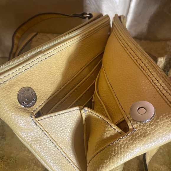 Tignanello Leather Yellow Crossbody purse - Picture 9 of 11